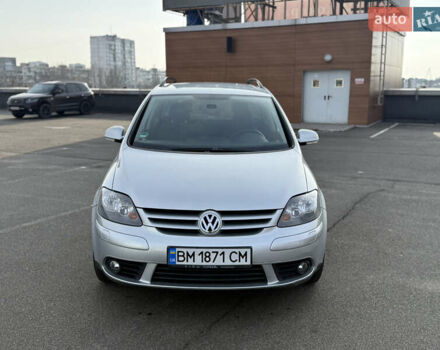 Серый Фольксваген Гольф Плюс, объемом двигателя 1.39 л и пробегом 252 тыс. км за 5900 $, фото 12 на Automoto.ua