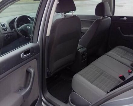 Сірий Фольксваген Golf Plus, об'ємом двигуна 1.4 л та пробігом 186 тис. км за 5899 $, фото 18 на Automoto.ua