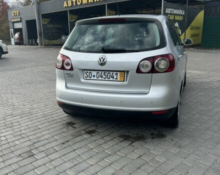 Серый Фольксваген Гольф Плюс, объемом двигателя 1.6 л и пробегом 198 тыс. км за 5800 $, фото 5 на Automoto.ua