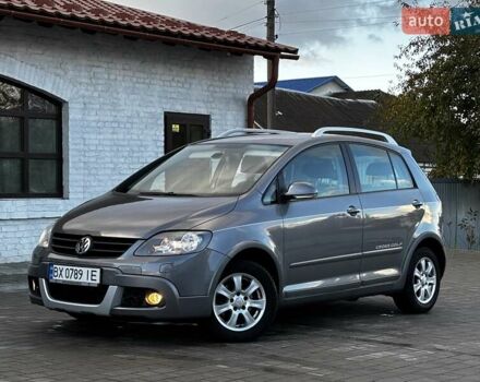 Серый Фольксваген Гольф Плюс, объемом двигателя 1.6 л и пробегом 223 тыс. км за 7499 $, фото 27 на Automoto.ua