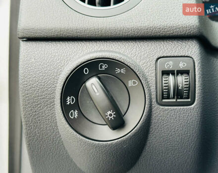 Серый Фольксваген Гольф Плюс, объемом двигателя 1.6 л и пробегом 183 тыс. км за 7200 $, фото 31 на Automoto.ua