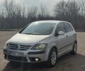 Серый Фольксваген Гольф Плюс, объемом двигателя 0 л и пробегом 280 тыс. км за 3000 $, фото 4 на Automoto.ua