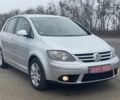 Серый Фольксваген Гольф Плюс, объемом двигателя 1.6 л и пробегом 240 тыс. км за 6900 $, фото 4 на Automoto.ua