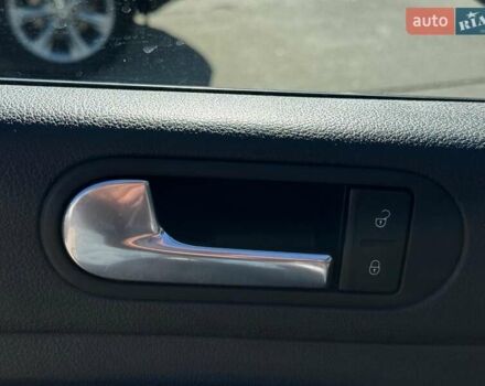 Серый Фольксваген Гольф Плюс, объемом двигателя 1.6 л и пробегом 212 тыс. км за 6640 $, фото 9 на Automoto.ua