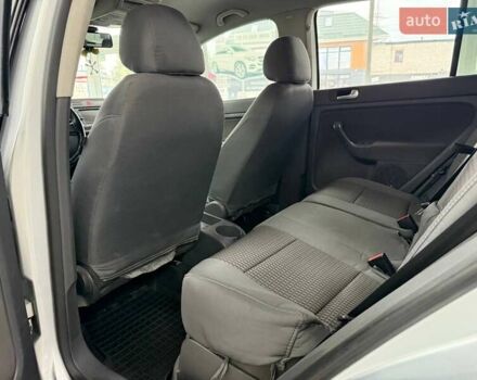 Сірий Фольксваген Golf Plus, об'ємом двигуна 1.6 л та пробігом 283 тис. км за 5490 $, фото 29 на Automoto.ua