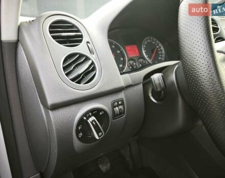 Серый Фольксваген Гольф Плюс, объемом двигателя 1.6 л и пробегом 163 тыс. км за 6900 $, фото 41 на Automoto.ua