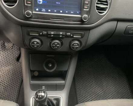 Сірий Фольксваген Golf Plus, об'ємом двигуна 1.39 л та пробігом 292 тис. км за 5800 $, фото 12 на Automoto.ua
