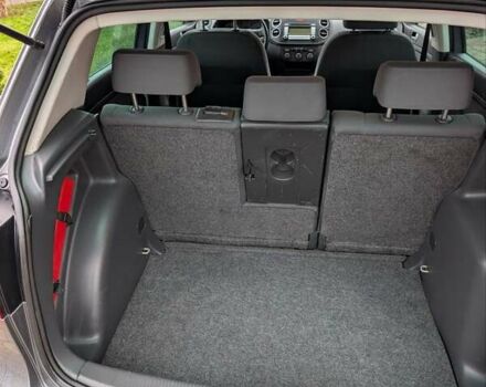 Сірий Фольксваген Golf Plus, об'ємом двигуна 1.62 л та пробігом 194 тис. км за 6000 $, фото 21 на Automoto.ua