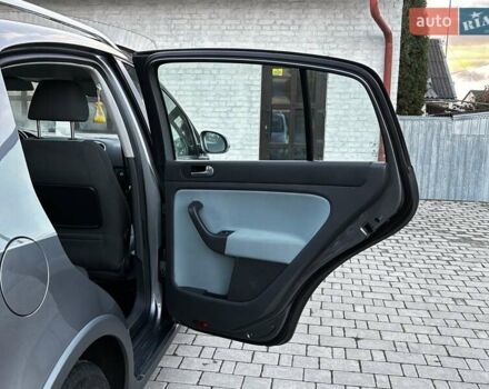 Серый Фольксваген Гольф Плюс, объемом двигателя 1.6 л и пробегом 223 тыс. км за 7499 $, фото 78 на Automoto.ua