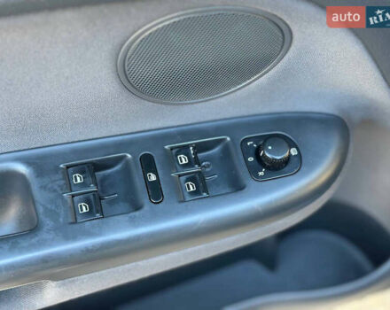 Фольксваген Гольф Плюс 2007 в Днепре (Днепропетровске) на Automoto.ua Серый Фольксваген Гольф Плюс, объемом двигателя 1.6 л и пробегом 233 тыс. км за 7299 $, фото 18 на Automoto.ua