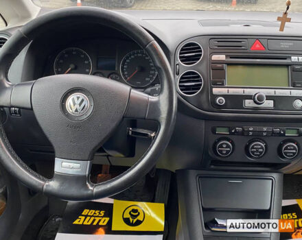 Серый Фольксваген Гольф Плюс, объемом двигателя 1.4 л и пробегом 227 тыс. км за 6300 $, фото 14 на Automoto.ua