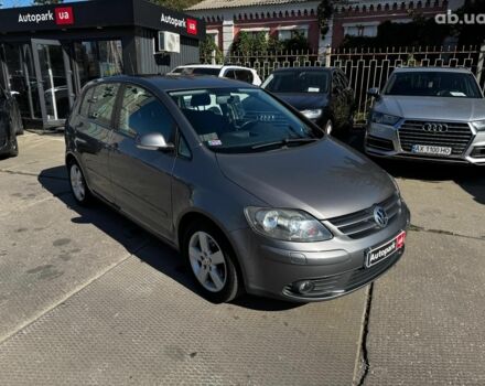 Серый Фольксваген Гольф Плюс, объемом двигателя 1.6 л и пробегом 212 тыс. км за 6640 $, фото 7 на Automoto.ua