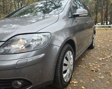 Фольксваген Гольф Плюс 2007 в Луцке на Automoto.ua Серый Фольксваген Гольф Плюс, объемом двигателя 1.6 л и пробегом 226 тыс. км за 6000 $, фото 7 на Automoto.ua