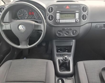 Сірий Фольксваген Golf Plus, об'ємом двигуна 1 л та пробігом 140 тис. км за 6399 $, фото 2 на Automoto.ua