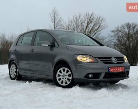 Сірий Фольксваген Golf Plus, об'ємом двигуна 1.6 л та пробігом 185 тис. км за 6290 $, фото 9 на Automoto.ua