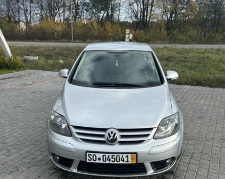 Серый Фольксваген Гольф Плюс, объемом двигателя 1.6 л и пробегом 198 тыс. км за 5800 $, фото 6 на Automoto.ua