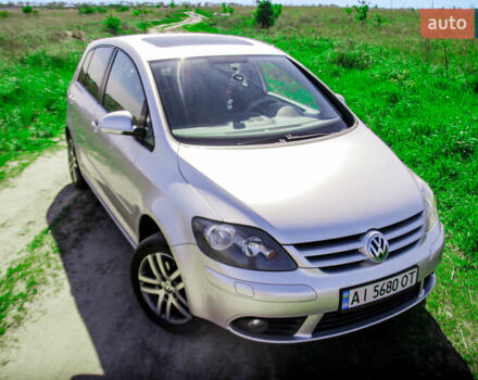 Серый Фольксваген Гольф Плюс, объемом двигателя 0 л и пробегом 260 тыс. км за 8500 $, фото 6 на Automoto.ua