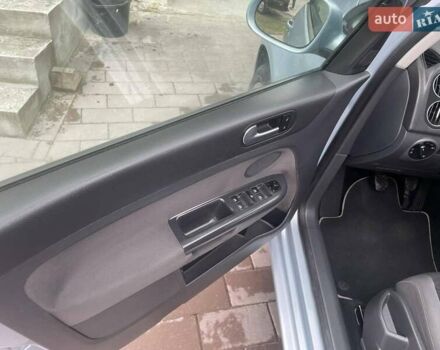 Серый Фольксваген Гольф Плюс, объемом двигателя 1.6 л и пробегом 198 тыс. км за 6900 $, фото 20 на Automoto.ua