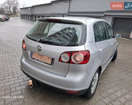 Сірий Фольксваген Golf Plus, об'ємом двигуна 1.41 л та пробігом 224 тис. км за 5850 $, фото 4 на Automoto.ua