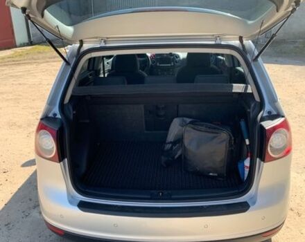 Серый Фольксваген Гольф Плюс, объемом двигателя 1.9 л и пробегом 270 тыс. км за 6700 $, фото 4 на Automoto.ua