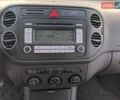Сірий Фольксваген Golf Plus, об'ємом двигуна 1.97 л та пробігом 246 тис. км за 5999 $, фото 65 на Automoto.ua