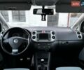 Серый Фольксваген Гольф Плюс, объемом двигателя 1.6 л и пробегом 223 тыс. км за 7499 $, фото 91 на Automoto.ua