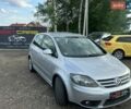 Серый Фольксваген Гольф Плюс, объемом двигателя 1.39 л и пробегом 138 тыс. км за 5750 $, фото 3 на Automoto.ua