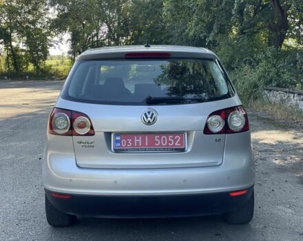 Серый Фольксваген Гольф Плюс, объемом двигателя 1.6 л и пробегом 235 тыс. км за 6999 $, фото 8 на Automoto.ua