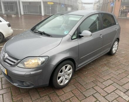 Серый Фольксваген Гольф Плюс, объемом двигателя 1.4 л и пробегом 203 тыс. км за 4950 $, фото 7 на Automoto.ua