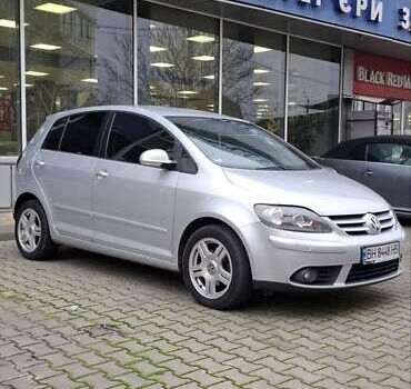 Серый Фольксваген Гольф Плюс, объемом двигателя 1.6 л и пробегом 191 тыс. км за 6900 $, фото 17 на Automoto.ua