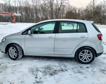 Серый Фольксваген Гольф Плюс, объемом двигателя 1.6 л и пробегом 184 тыс. км за 6650 $, фото 1 на Automoto.ua