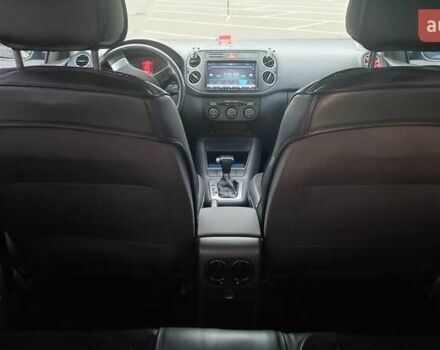 Серый Фольксваген Гольф Плюс, объемом двигателя 1.4 л и пробегом 255 тыс. км за 6200 $, фото 12 на Automoto.ua