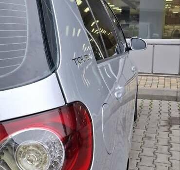 Серый Фольксваген Гольф Плюс, объемом двигателя 1.6 л и пробегом 191 тыс. км за 6900 $, фото 30 на Automoto.ua