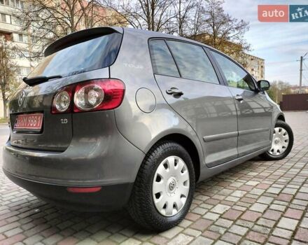 Серый Фольксваген Гольф Плюс, объемом двигателя 1.6 л и пробегом 106 тыс. км за 7300 $, фото 8 на Automoto.ua
