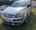 Сірий Фольксваген Golf Plus, об'ємом двигуна 1.6 л та пробігом 327 тис. км за 2512 $, фото 9 на Automoto.ua