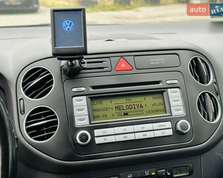 Серый Фольксваген Гольф Плюс, объемом двигателя 1.6 л и пробегом 183 тыс. км за 7200 $, фото 28 на Automoto.ua