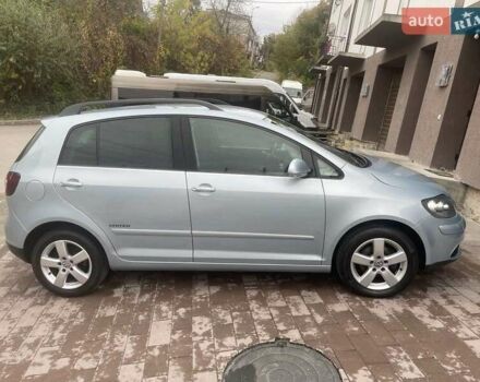 Серый Фольксваген Гольф Плюс, объемом двигателя 1.6 л и пробегом 198 тыс. км за 6900 $, фото 9 на Automoto.ua