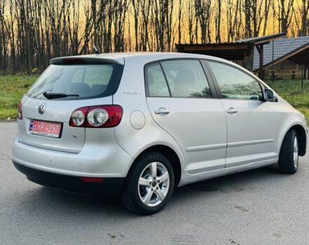 Серый Фольксваген Гольф Плюс, объемом двигателя 1.6 л и пробегом 180 тыс. км за 5699 $, фото 6 на Automoto.ua