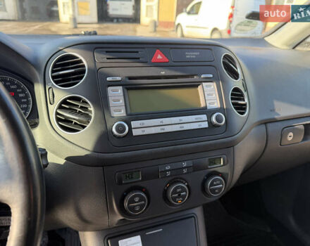 Сірий Фольксваген Golf Plus, об'ємом двигуна 1.6 л та пробігом 220 тис. км за 7199 $, фото 31 на Automoto.ua