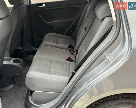 Сірий Фольксваген Golf Plus, об'ємом двигуна 1.9 л та пробігом 241 тис. км за 6600 $, фото 28 на Automoto.ua