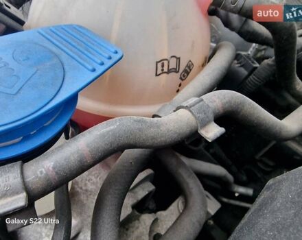 Фольксваген Гольф Плюс 2007 в Луцке на Automoto.ua Серый Фольксваген Гольф Плюс, объемом двигателя 1.6 л и пробегом 200 тыс. км за 5700 $, фото 48 на Automoto.ua