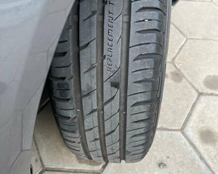 Серый Фольксваген Гольф Плюс, объемом двигателя 1.6 л и пробегом 142 тыс. км за 6500 $, фото 24 на Automoto.ua