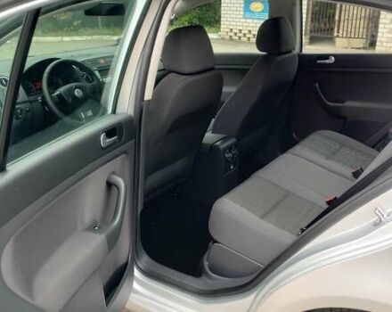 Сірий Фольксваген Golf Plus, об'ємом двигуна 1.6 л та пробігом 183 тис. км за 6600 $, фото 10 на Automoto.ua