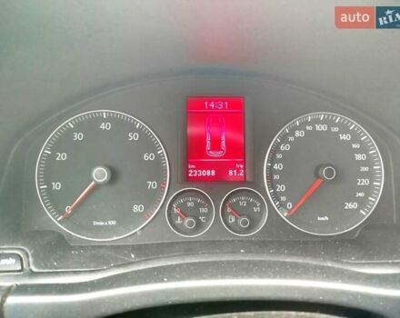 Серый Фольксваген Гольф Плюс, объемом двигателя 1.6 л и пробегом 233 тыс. км за 5750 $, фото 15 на Automoto.ua