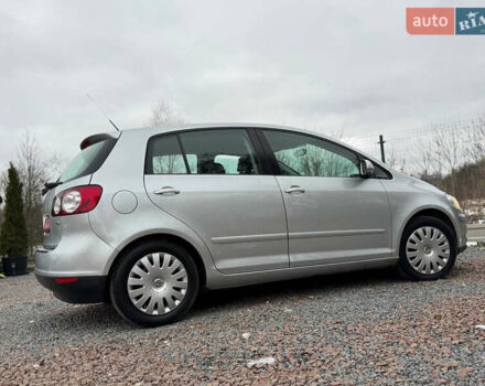 Серый Фольксваген Гольф Плюс, объемом двигателя 1.6 л и пробегом 220 тыс. км за 6190 $, фото 42 на Automoto.ua