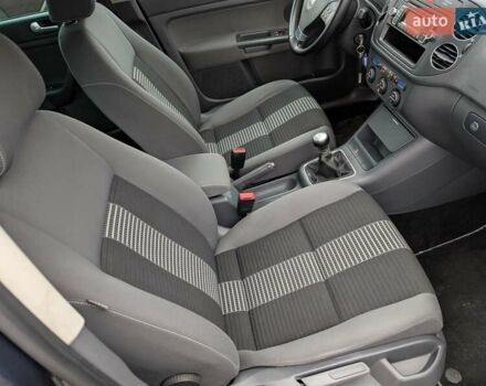 Серый Фольксваген Гольф Плюс, объемом двигателя 1.6 л и пробегом 159 тыс. км за 6950 $, фото 39 на Automoto.ua