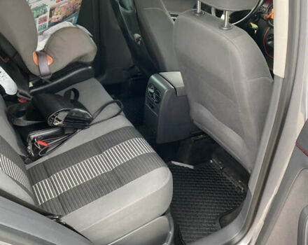 Серый Фольксваген Гольф Плюс, объемом двигателя 1.4 л и пробегом 231 тыс. км за 6600 $, фото 6 на Automoto.ua