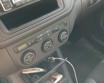 Серый Фольксваген Гольф Плюс, объемом двигателя 1.4 л и пробегом 185 тыс. км за 7199 $, фото 19 на Automoto.ua