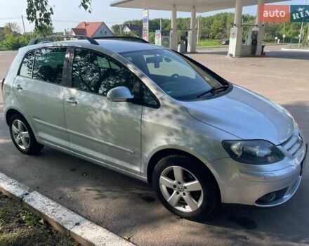 Серый Фольксваген Гольф Плюс, объемом двигателя 1.4 л и пробегом 206 тыс. км за 6300 $, фото 6 на Automoto.ua