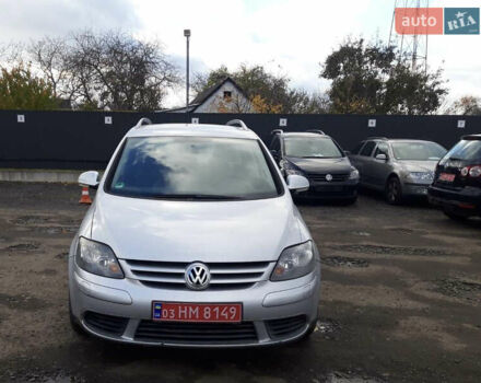 Серый Фольксваген Гольф Плюс, объемом двигателя 0 л и пробегом 190 тыс. км за 5999 $, фото 1 на Automoto.ua